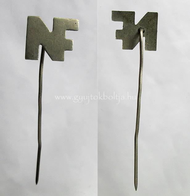 Nemzeti Front - nemzetiszocialista p�rt - f�m lemez jelv�ny /1936-1939/